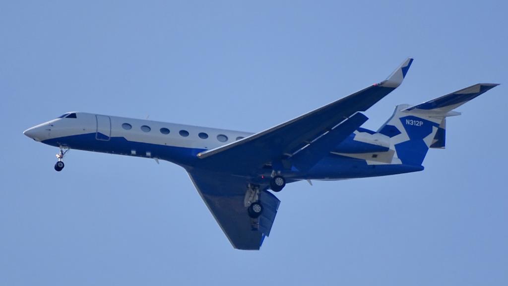 Photo of aircraft N312P operated by Pritzker Organization LLC