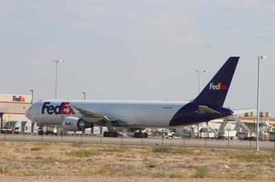 Photo of aircraft N139FE operated by Federal Express (FedEx)