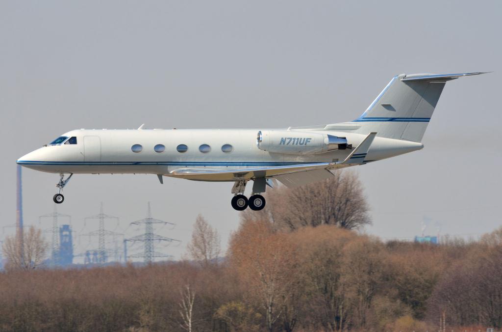 Photo of aircraft N711UF operated by Frank J. Fertitta III