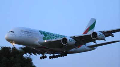 Image of aircraft registration A6-EOJ - A A380-861 operated by Emirates