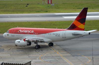Photo of aircraft PR-AVO operated by Avianca Brasil