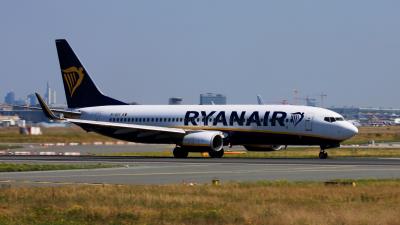 Photo of aircraft EI-DCY operated by Ryanair