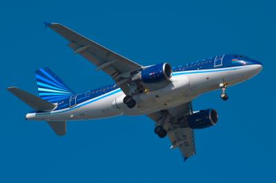 Photo of aircraft 4K-AZ05 operated by AZAL Azerbaijan Airlines