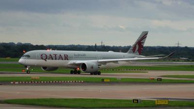 Photo of aircraft A7-AMH operated by Qatar Airways