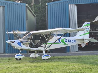 Photo of aircraft G-KFCN operated by Kemble Flying Centre Ltd