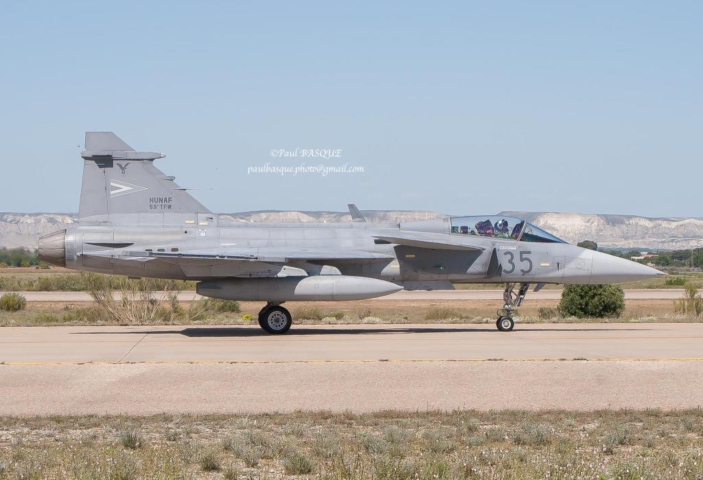Photo of aircraft 035 operated by Hungarian Air Force