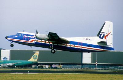 Photo of aircraft G-BHMX operated by Air UK