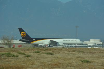 Photo of aircraft N474UP operated by United Parcel Service (UPS)