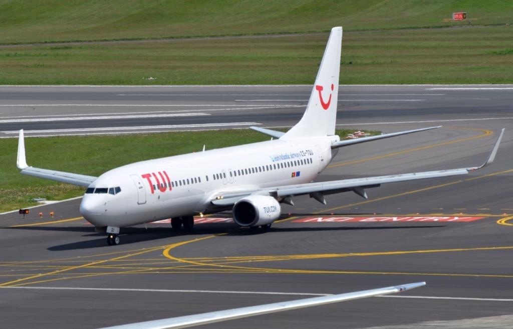 Photo of aircraft CS-TQU operated by TUI Airlines Belgium