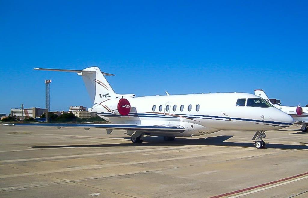 Photo of aircraft M-PAUL operated by Hangar 8 Management Ltd