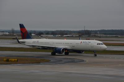 Photo of aircraft N388DN operated by Delta Air Lines