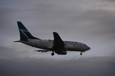 Image of aircraft registration C-GXWJ - A 737-6CT operated by Westjet