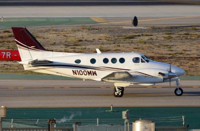 Photo of aircraft N100MW operated by ABC King Air Associates LLC