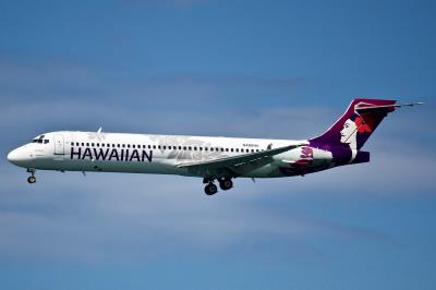 Photo of aircraft N488HA operated by Hawaiian Airlines