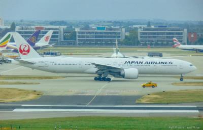 Photo of aircraft JA736J operated by Japan Airlines