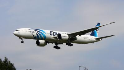 Photo of aircraft SU-GDP operated by EgyptAir
