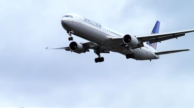 Image of aircraft registration N76064 - A 767-424(ER) operated by United Airlines