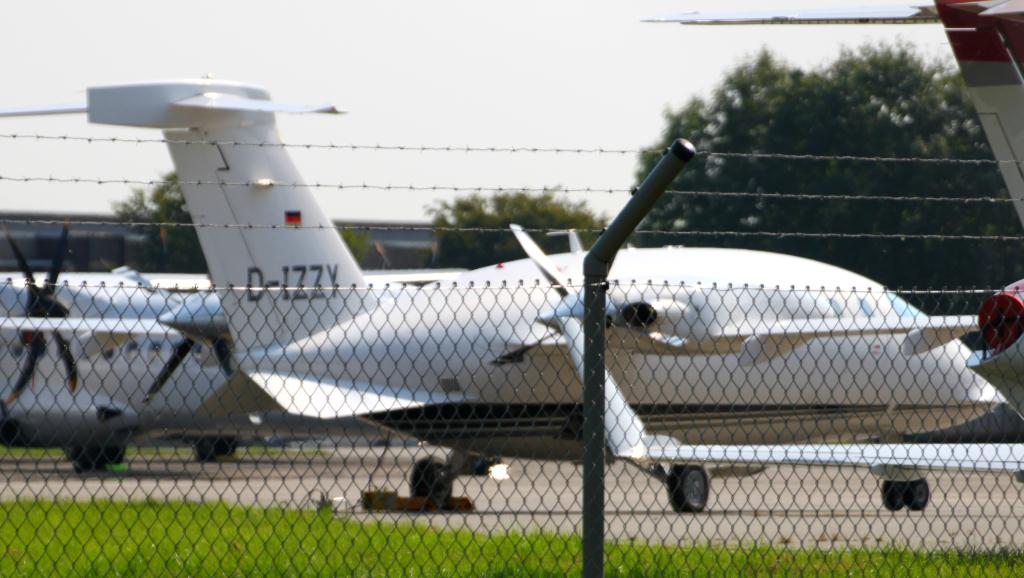 Photo of aircraft D-IZZY operated by AirGo Flugservice GmbH