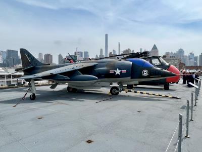 Photo of aircraft 159232 operated by USS Intrepid Sea, Air & Space Museum