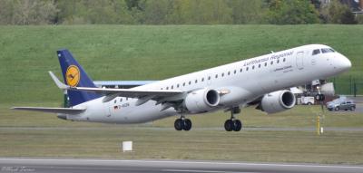 Photo of aircraft D-AEBB operated by Lufthansa Cityline
