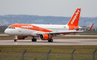 Photo of aircraft OE-IZL operated by easyJet Europe