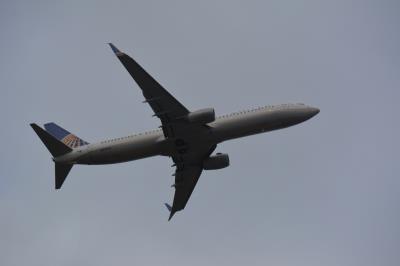 Photo of aircraft N37474 operated by United Airlines