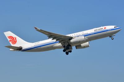 Image of aircraft registration B-6080 - A A330-243 operated by Air China