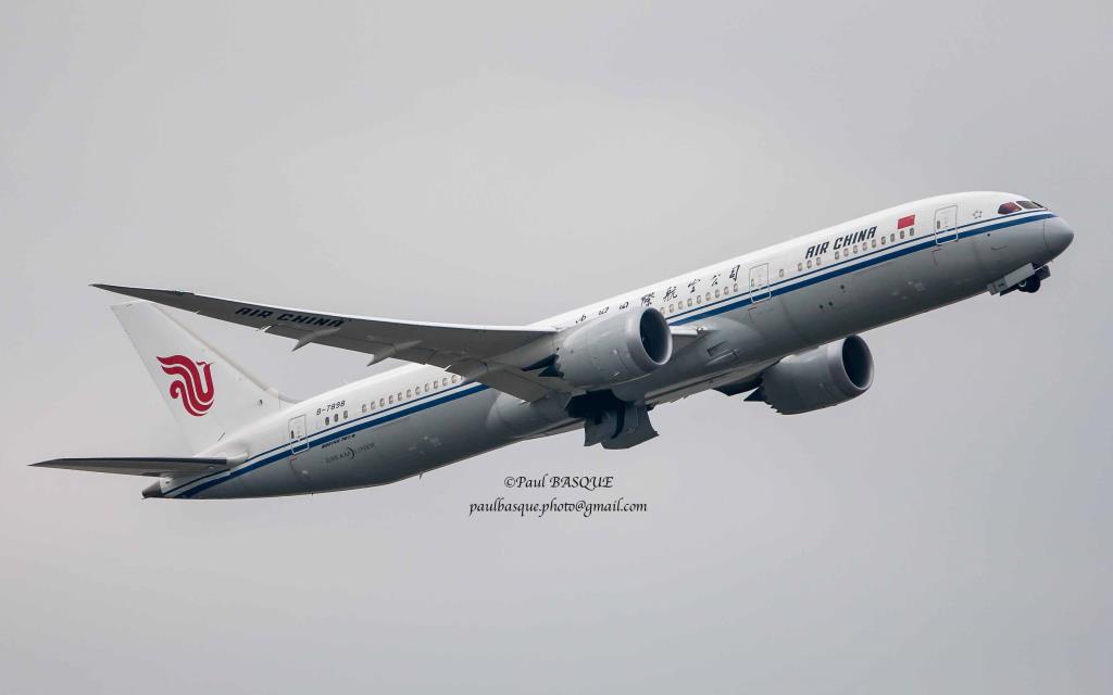 Photo of aircraft B-7898 operated by Air China