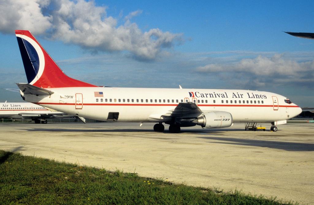 Photo of aircraft N405KW operated by Carnival Airlines