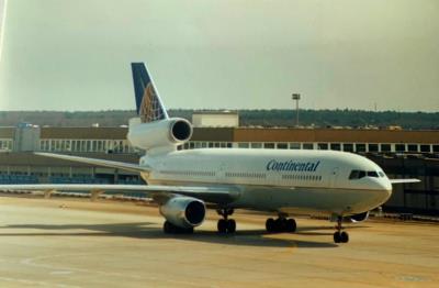 Photo of aircraft N15069 operated by Continental Air Lines