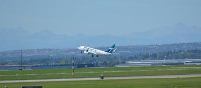 Image of aircraft registration C-GWSU - A 737-7CT(WL) operated by Westjet