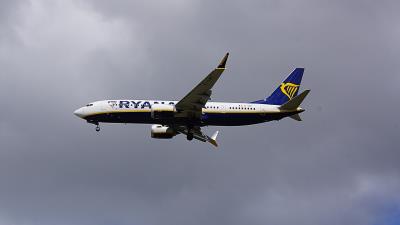 Photo of aircraft EI-HMT operated by Ryanair