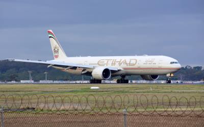 Photo of aircraft A6-ETS operated by Etihad Airways