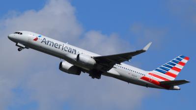 Photo of aircraft N192AN operated by American Airlines