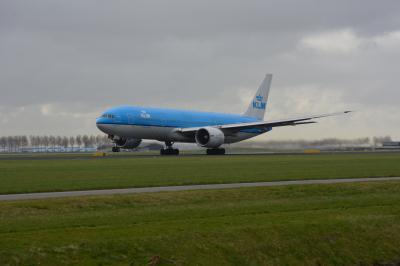 Image of aircraft registration PH-BQP - A 777-206(ER) operated by KLM Royal Dutch Airlines
