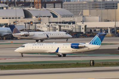 Photo of aircraft N433SW operated by SkyWest Airlines