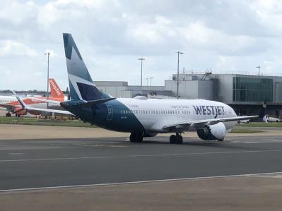 Photo of aircraft C-FXWJ operated by WestJet