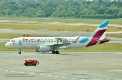 Image of aircraft registration OE-IQD - A A320-214(WL) operated by Eurowings Europe