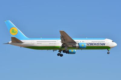 Photo of aircraft UK67002 operated by Uzbekistan Airways
