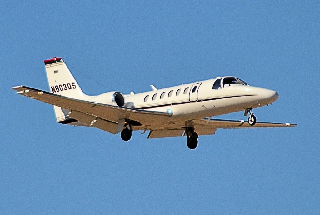 Photo of aircraft N803QS operated by NetJets