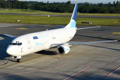 Photo of aircraft EI-STC operated by ASL Airlines Ireland