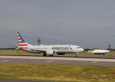 Photo of aircraft N322TH operated by American Airlines