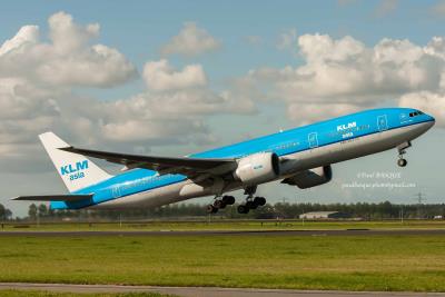 Photo of aircraft PH-BQH operated by KLM Royal Dutch Airlines