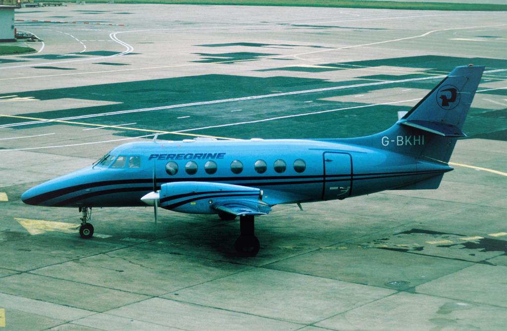 Photo of aircraft G-BKHI operated by Peregrine Air Services Ltd