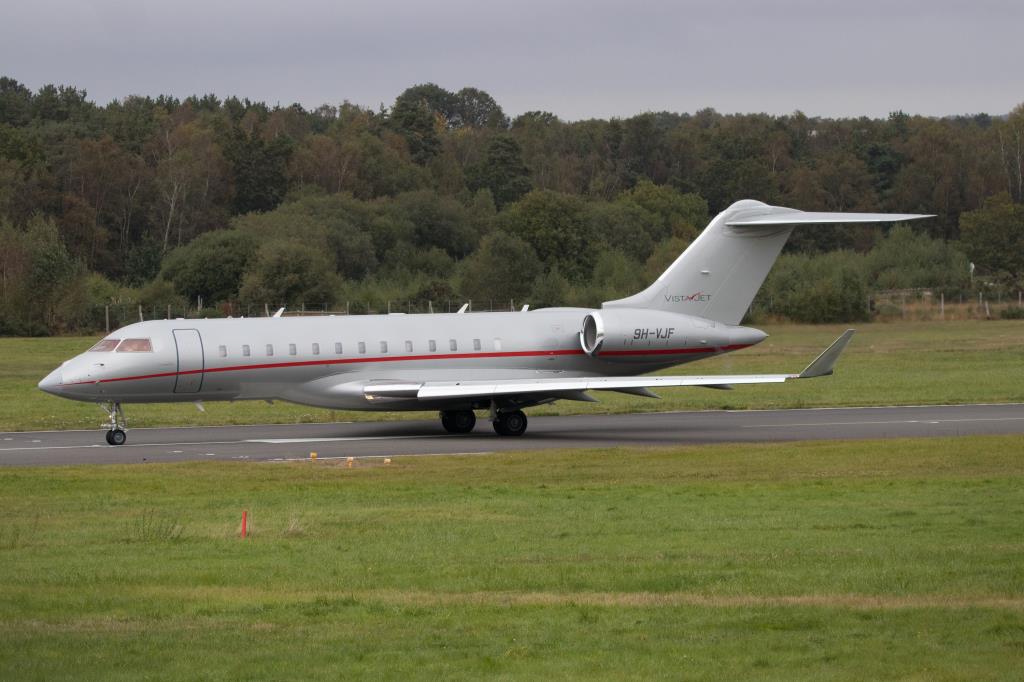 Photo of aircraft 9H-VJF operated by VistaJet Malta