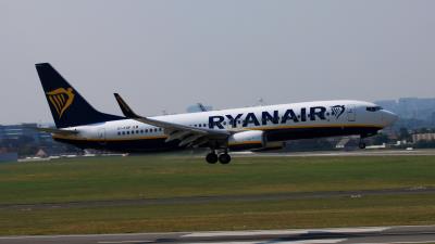 Photo of aircraft EI-FOP operated by Ryanair