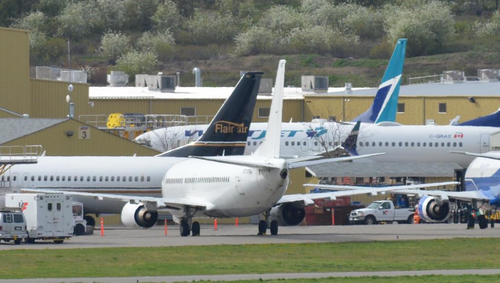 Photo of aircraft N737FA operated by CSDS Aircraft Sales & Leasing