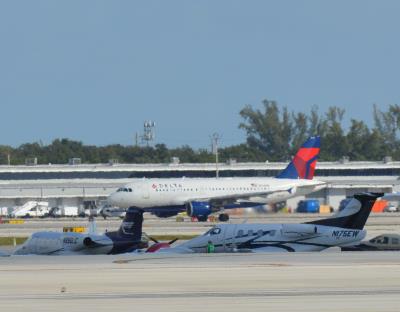 Photo of aircraft N316NB operated by Delta Air Lines