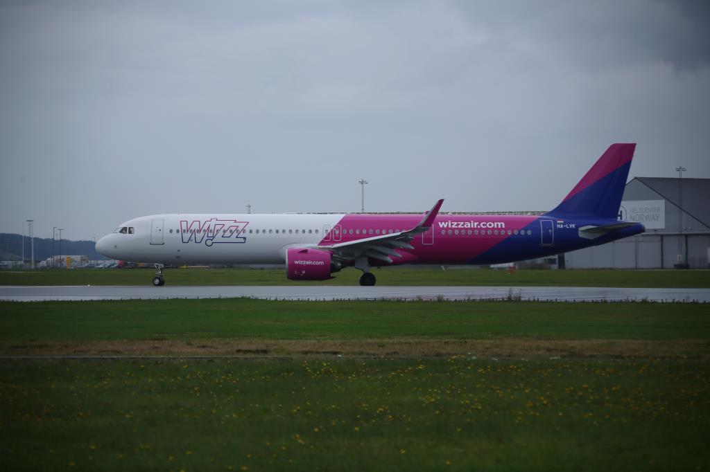Photo of aircraft HA-LVK operated by Wizz Air