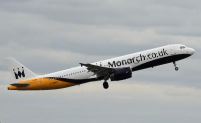 Photo of aircraft G-OZBP operated by Monarch Airlines